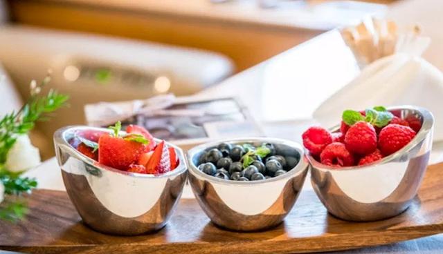 FOTO 3 | Muchos funcionarios estadounidenses han sido fuertemente criticados por usar dinero de los contribuyentes para financiar viajes en aviones privados, ¡pero dudamos de que incluso ellos viajaran en un lujo de esta clase! (Foto: Business Insider India)