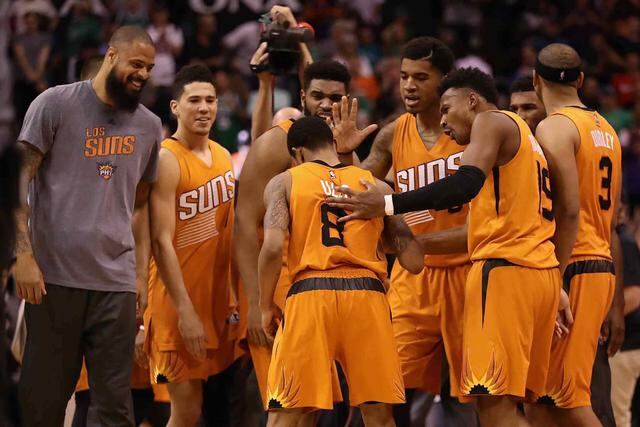 1. Ser dueño de los Phoenix Suns por US$ 1 mil millones.