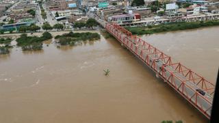 Caudal del río Tumbes en umbral rojo y ciudadanos en alerta por posible desborde