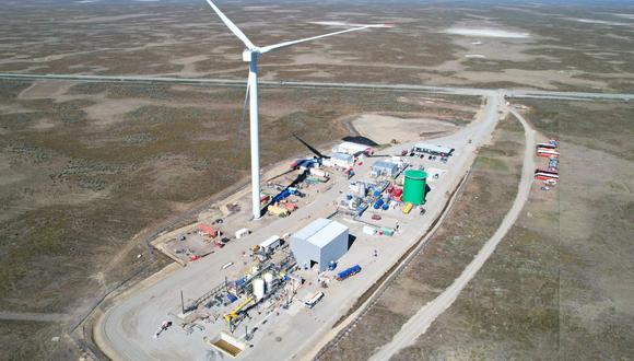 Una vista aérea de la Planta de Demostración Haru Oni, una planta de combustible sintético que inició operaciones en Punta Arenas, Chile, el 20 de diciembre de 2022. (Foto de HIF Global / AFP)