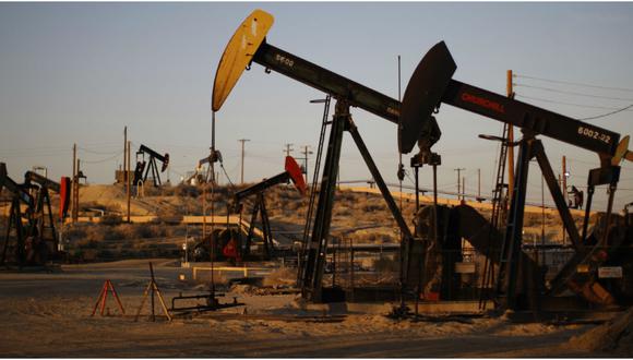 El petróleo se estanca, paralizado por la incertidumbre geopolítica