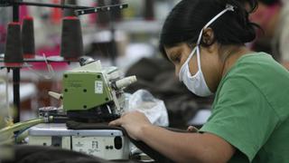 Confeccionistas peruanos reducirán costos en insumos con proveedores de India