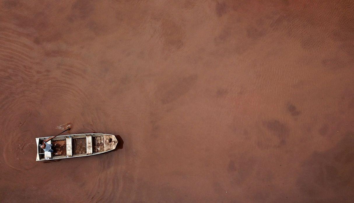 El 25 de enero del 2019, la ruptura de una de las represas de Vale en Brumadinho, municipio del estado de Minas Gerais, se rompió y una avalancha de lodo y minerales provocó la muerte de 270 personas, en su mayoría empleados de la propia minera. (Foto: AFP)