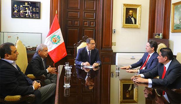 Martín Vizcarra y Daniel Salaverry se reunieron en Palacio de Gobierno. (Foto: Presidencia Perú)