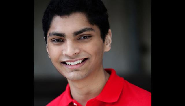 FOTO 2 | ¿Cómo empezaste? Cuando estaba en la prepa, pasé varios meses en el hospital tras ser diagnosticado con la enfermedad de Crohn. Ese fue un momento decisivo en mi vida porque pasé de ser un adolescente normal que pensaba en sus amigos y en sus clases a pasar la mayor parte de mi tiempo en una cama leyendo sobre una tendencia emergente llamada marketing. En ese momento, empecé a enviarle mensajes a cientos de personas en LinkedIn para construir una red de contactos. Y nunca he mirado hacia atrás desde entonces…