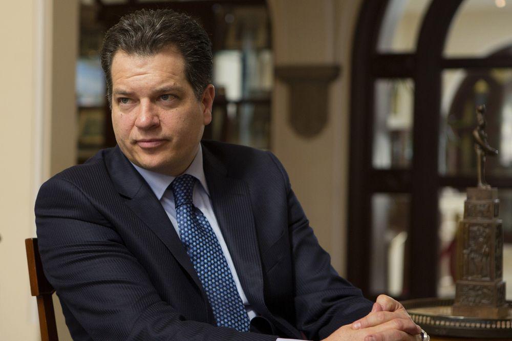 Miguel Alemán Magnani.