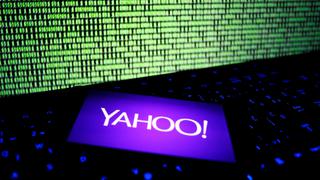 Acciones de Yahoo caen por temor a que nueva violación de seguridad acabe acuerdo con Verizon