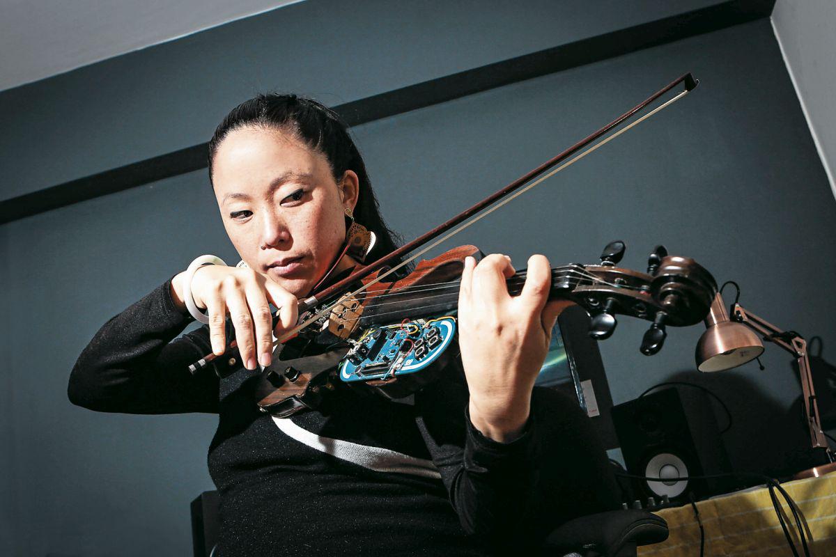 Producción. Pauchi Sasaki hizo dos discos: “YUYU”( 2007 ) y “koPpu” ( 2011 ). (Foto: Diana Chávez)