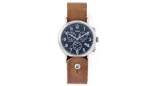 12. Timex: Horween Leather Chronograph. Precio: US$ 99.98, disponible en Huckberry.