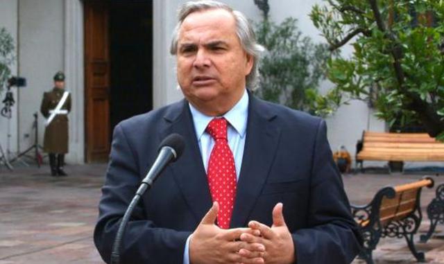 Foto 10 | Con una carrera parlamentaria que inició en 1989, Chadwick ejerció durante el primer gobierno del empresario como ministro secretario general de Gobierno y posteriormente como ministro de Interior. (Reporte de Fabián Andrés Cambero, Editado por Juana Casas)