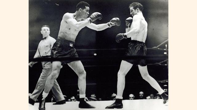 5. Joe Louis vs. Billy Conn. El legendario campeón de los pesos pesados Joe Louis se alzó con una agónica victoria al noquear en el round 13 a Billy Conn, quien lideraba con claridad en la puntuación de los jueces. La pelea tuvo lugar en Nueva York el 18 