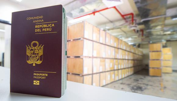 Próximamente, Migraciones recibirá otras dos entregas por un total de 400,000 libretas de pasaporte adicionales, que permiten normalizar la atención a los ciudadanos peruanos. (Foto: Migraciones)