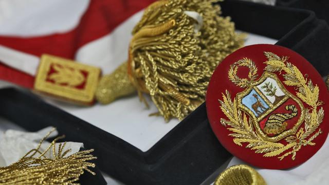 La banda presidencial ha vestido a los últimos 20 presidentes peruanos, desde Óscar R. Benavides en 1933. Antes de este año, el país importaba estas bandas de Francia. (Foto: Agencia Andina)