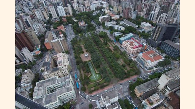 Belo Horizonte, Brasil. Se estima que el 38 % de las familias de la región metropolitana vivían por debajo del umbral de pobreza, y el 18 % de los niños de menos de 3 años estaban malnutridos. (Foto: Maisaecio)