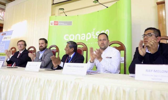 FOTO 4 | Villarán también indicó que el certamen contó con el patrocinio de la Organización Internacional de la Viña y el Vino (OIV), hecho que le da un mayor prestigio al pisco más allá de nuestras fronteras.