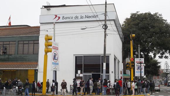 Millones de peruanos esperan cobrar el Segundo Bono Familiar Universal. (Foto: Violeta Ayasta / GEC)