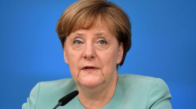 El lunes, la jefa del gobierno alemán, Angela Merkel, recibirá en Berlín a su homólogo italiano Matteo Renzi, al presidente francés François Hollande y al presidente del Consejo Europeo, Donald Tusk. Según varias fuentes, se estaría preparando una iniciat