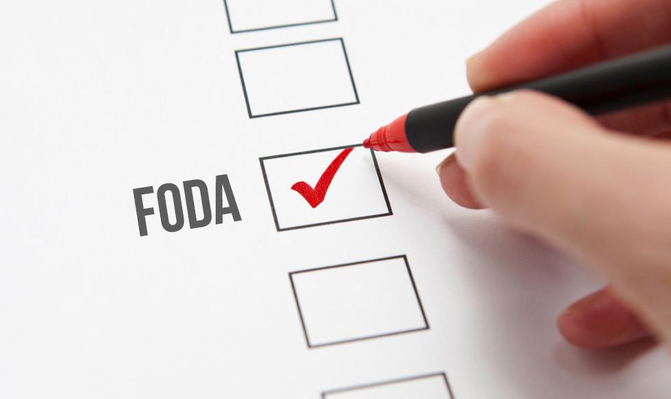 FOTO 1 | Escribe tus fortalezas y tus debilidades. Por ejemplo, puede que seas bueno en el trato con las personas pero que tus estrategias de marketing no sean las mejores, y necesites ayuda en esa área. Identificar tus fortalezas y tus debilidades te ayudará a determinar cómo proveer los servicios de mejor forma con los talentos con los que cuentas, así como las áreas en las que necesitas mejorar.