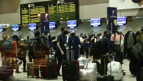 Desde hoy mismo, España levanta las restricciones a los viajeros procedentes de Perú, Argentina, Colombia y Namibia. (Foto: Jesus Saucedo / GEC).