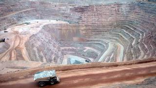 Una de cada tres mineras proyecta reducir personal en el 2023