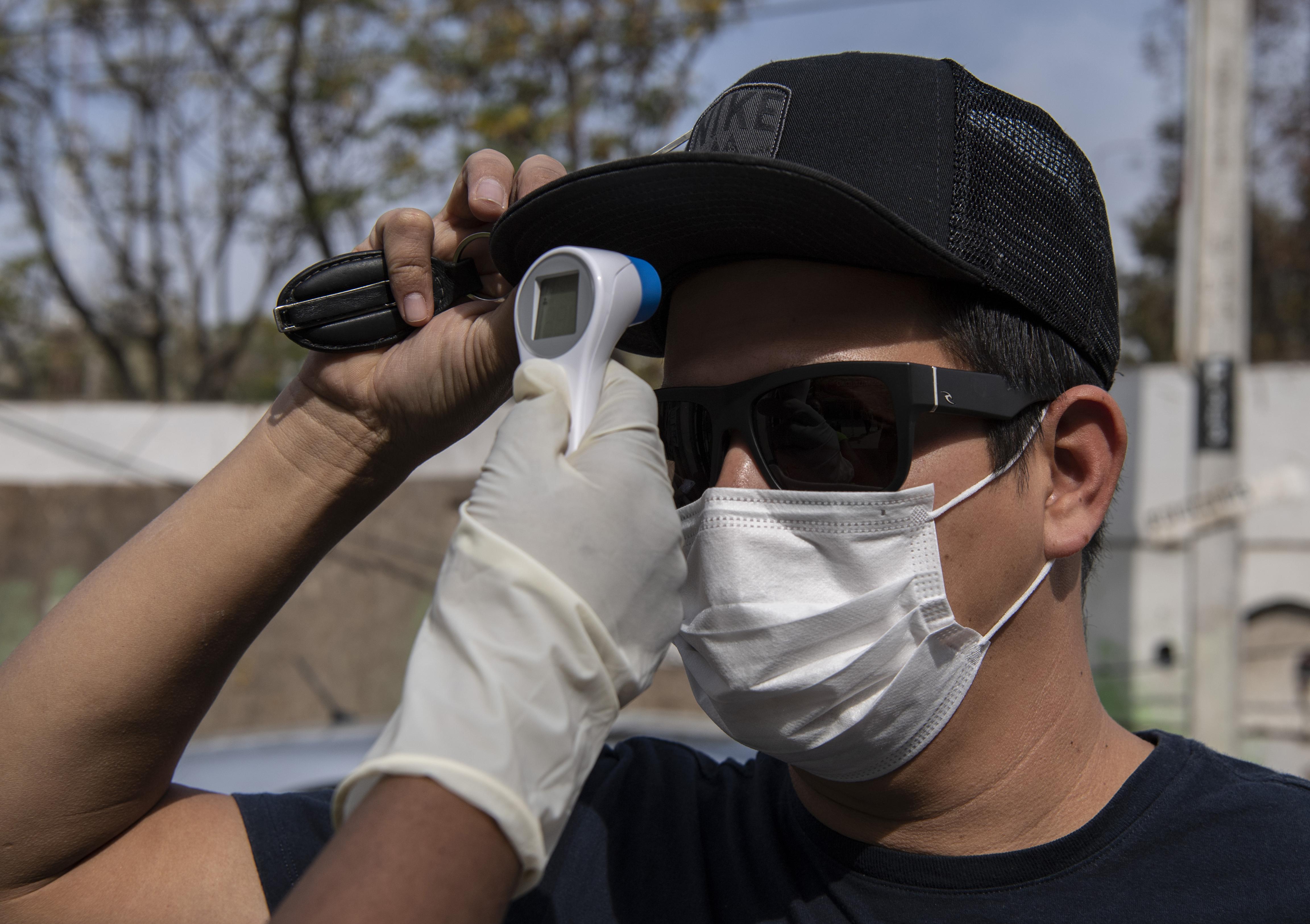 Las entidades administradoras de las centrales telefónicas de emergencia 113 y 107 podrán acceder a los datos de las personas. (Foto: AFP)