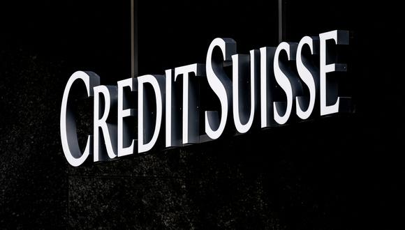 Credit Suisse, cuyo mayor inversionista descartó aumentar su participación en el banco, también corre el riesgo de quebrar.(Foto de Fabrice COFFRINI / AFP)
