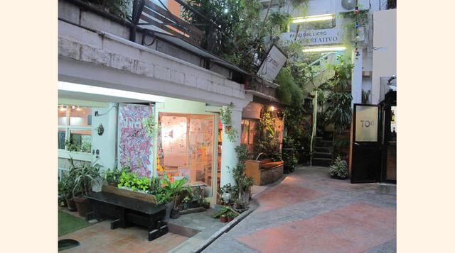 Galería Patio del Liceo (Argentina). es hoy un punto de encuentro en el mapa cultural de la ciudad de Buenos Aires, dispuesto a recibir nuevamente a la comunidad de vecinos y abierto a todos aquellos que quieran atravesar un mundo de experiencias y conoce