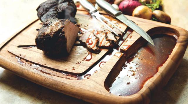 Tabla de madera de acacia de Ironwood. Precio: S/449 en D’Cocina. (Foto: D’Cocina)