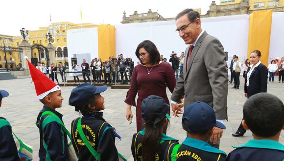 El presidente Martín Vizcarra señala que su vida ahora es más intensa desde que asumió la presidencia del Perú. (Foto: Presidencia)