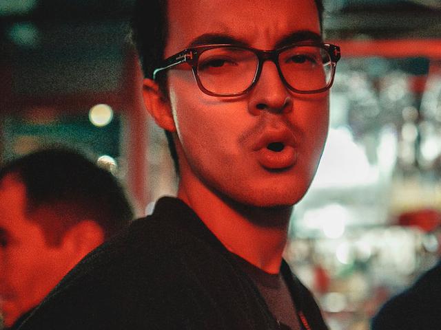 Foto 9: ¿Para qué empleo es esta entrevista? ¿Cómo si quiera te han llamado si no sabes a qué empleo estas postulando? Mejor pregunta a una persona que tiene éxito en su trabajo.