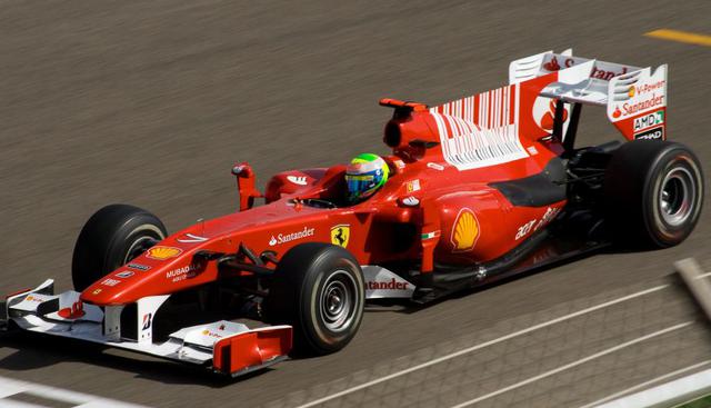 F10 (2010) | Este auto tuvo un motor fabricado por la misma Scudería, Ferrari Tipo 056, el cual tenía una cilindrada de 2.4 litros. El F10 también no fue lo que se esperaba, ya que tan solo alcanzaron dos pole. (Wikipedia).