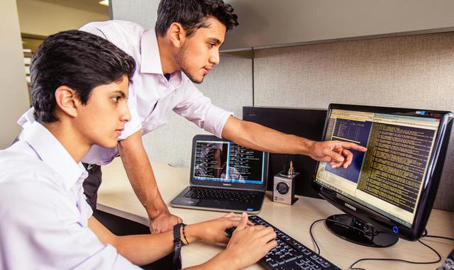 4) A su vez, deberá saber trabajar en equipo.