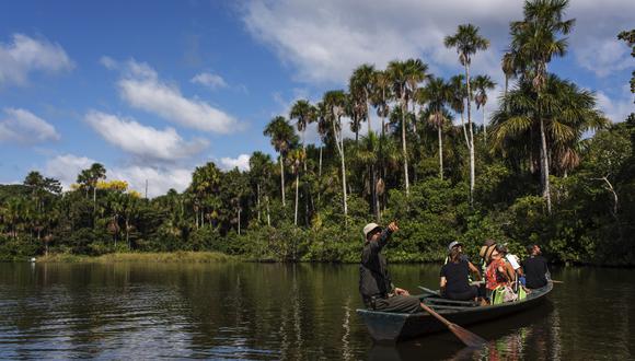 El bloqueo de la Interoceánica genera que más de 100 canoeros reduzcan sus viajes hasta en un 85% en Puerto Maldonado, región de Madre de Dios. (Foto: Andina/Referencial)