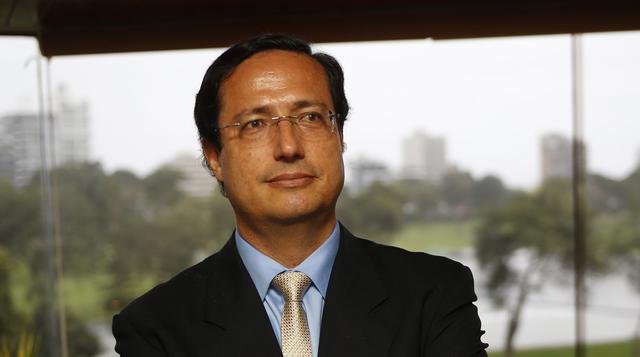 Luis Miguel Palomino Bonilla. Fue designado como miembro del directorio del BCR el 16 de agosto de este año en representación del Poder Ejecutivo. Se ha desempeñado como vicepresidente y economista jefe para América Latina de Merryll Lynch, también fue di