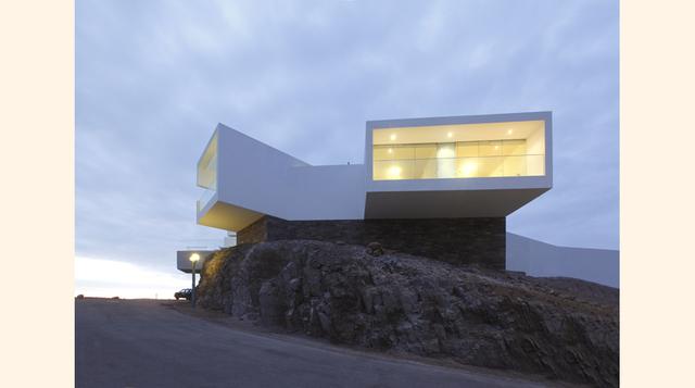 La iluminación es un punto de diferenciación. En esta casa de Hernani Canessa se aprecia la tendencia.