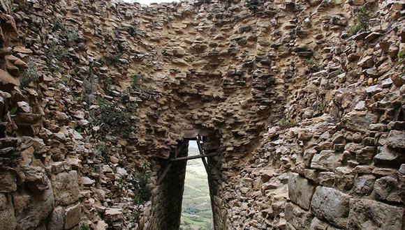 El 10 de abril se produjo un derrumbe en uno de los muros del sitio arqueológico de Kuélap, principal atractivo turístico de la región.
Foto: Luis Choy/ GEC Archivo
