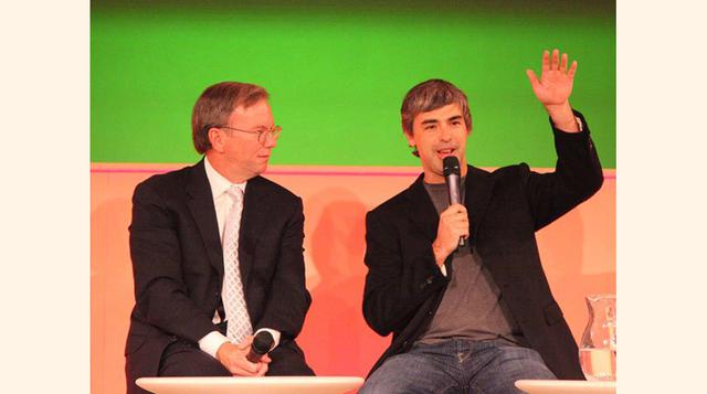 En 2011, Schmidt renunció como CEO de Google, aunque mantuvo su título de presidente ejecutivo y asesorar de Page y Brin. Larry Page se convirtió en el nuevo director general de Google.