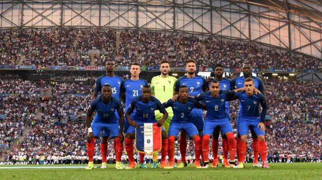 La selección de fútbol de Francia Nº 7. Su organización está a cargo de la Federación Francesa de Fútbol, fundada en 1919 y miembro de la UEFA. Ha participado en catorce ediciones de la Copa Mundial de Fútbol, obteniendo el título en el Mundial de 1998, r