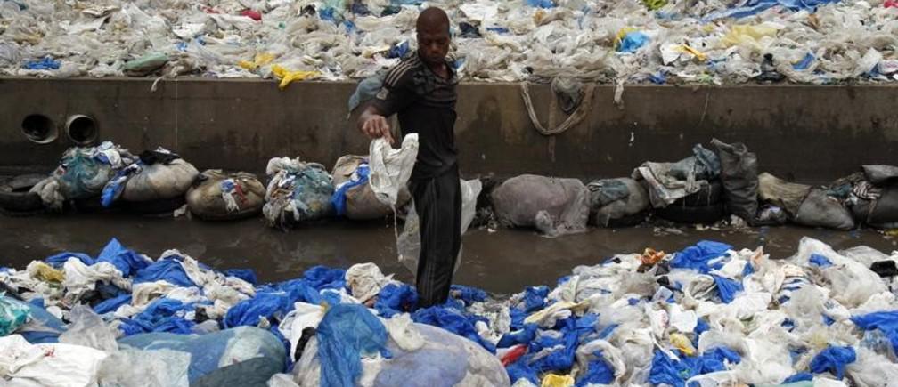 La realidad de Kenia ha cambiado mucho desde que sus autoridades fijaron duras sanciones al uso de bolsas de plástico. (Foto: Reuters)
