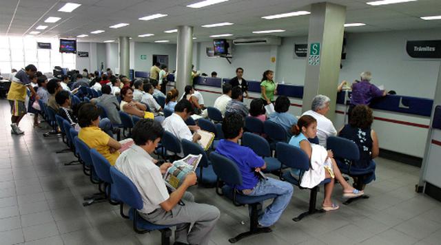 FOTO 5 | Ambiente de negocios. La inaplicación de barreras burocráticas por vulneración a la ley deberían ser de alcance nacional. (Foto: Andina)
