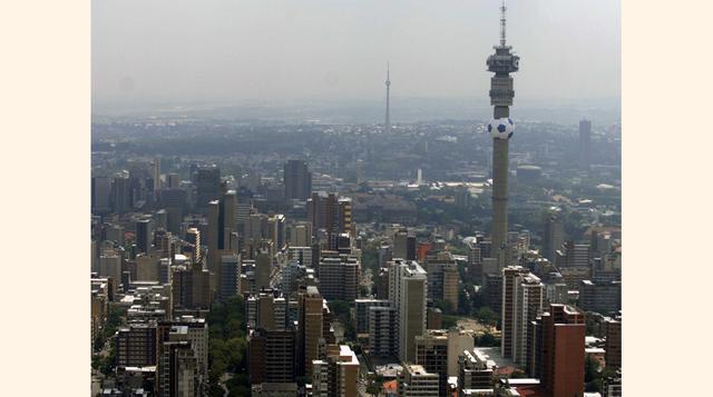 Johannesburgo. La ciudad sudafricana ha escalado desde el puesto 54 al 32 en el índice desde el 2010, ubicándose en la cima del ranking para África subsahariana. (Foto: Reuters)