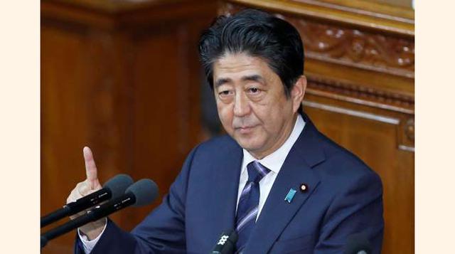 Shinz Abe, Primer Ministro de Japón. “Expreso mis sinceras felicitaciones tras su elección como nuevo presidente de Estados Unidos. Japón y Estados Unidos han sido aliados firmes unidos por valores comunes como la libertad, los derechos humanos básicos y 
