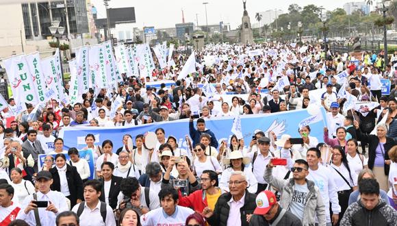 Marcha por la paz se realizó este sábado 15 de julio ante la realización de la convocada protesta denominada tercera Toma de Lima. (Foto: GEC)