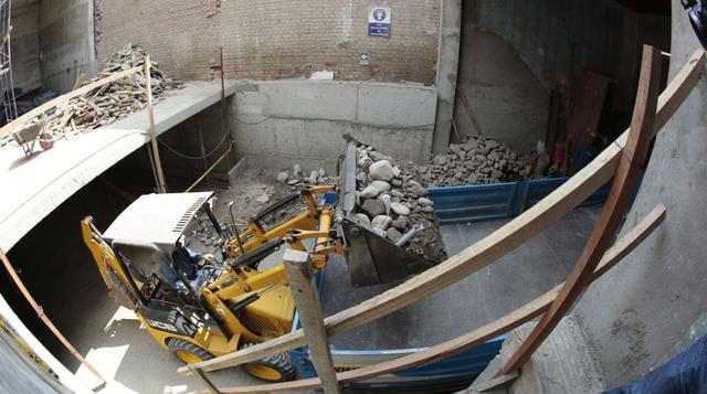 El edificio está equipado con una subestación, 2 ascensores, 58 estacionamientos, depósitos y cuenta con todas las instalaciones de seguridad y prevención contra incendios requeridas para el funcionamiento de oficinas de última generación.