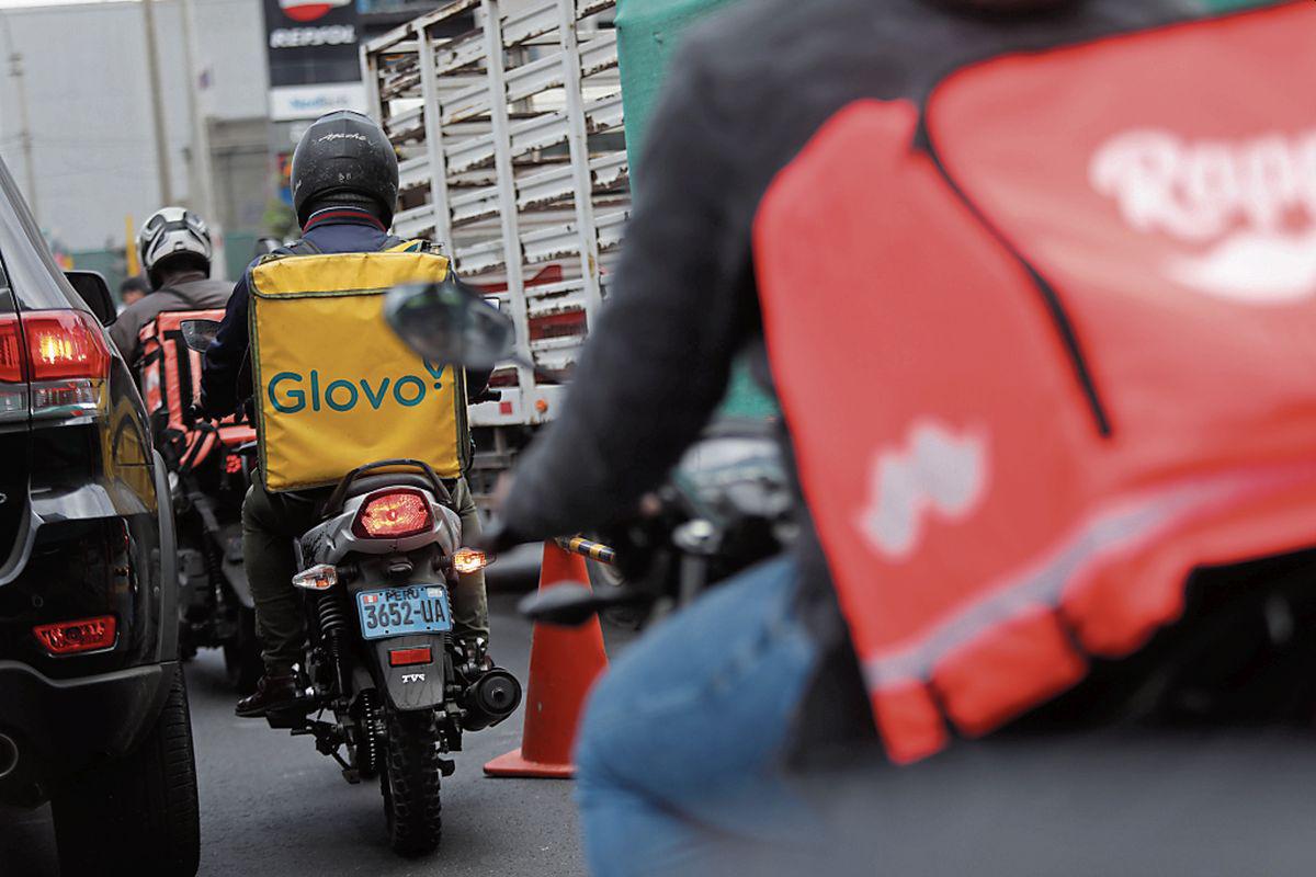 Circulación. Cada repartidor evitaría que circulen 150 personas a la semana, según fuentes del sector. (Foto: GEC)