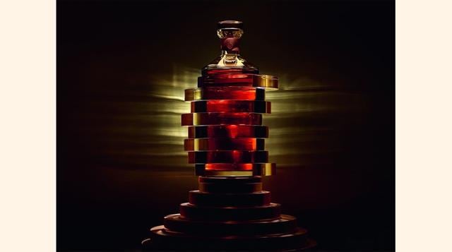 La mezcla de Hennessy 8 está creada por el maestro mezclador Yann Filloux, el mezclador principal de la Hennessy House y su nieto y sucesor en el cargo Renaud Fillioux de Gironde. (Foto: Megaricos)
