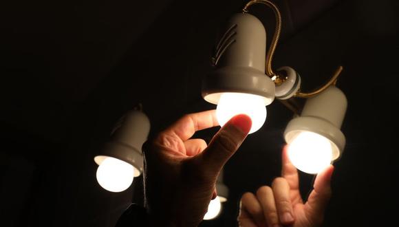 La hora más barata de luz se dará entre las 4 a 5 horas, a un precio de 74.22 euros el megavatio hora. (Foto: Getty Images)