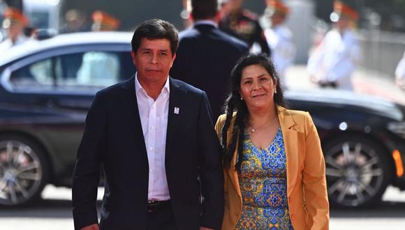 Hay al menos 16 familiares de Pedro Castillo y Lilia Paredes envueltos en algún escándalo o denuncia. Foto: AFP