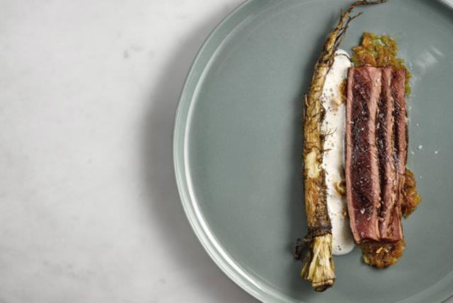 9. Lomo de liebre con cebolla y salsifí en el restaurante Tegui (Argentina). (Foto: The World's 50 Best Restaurants)