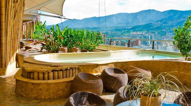 9.- Diez Hotel Categoria en Medellín (Colombia): Tienen un precio promedio por noche de US$ 72. Los viajeros de negocios que visitan Medellín se pueden alojar muy cerca al centro financiero, en Diez Hotel Categoria, que ofrece en su conjunto de servicios 